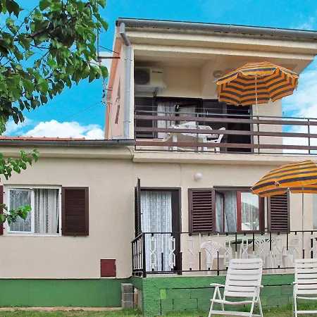 Perkovic-2 By Interhome דירה *