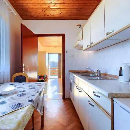 Perkovic-2 By Interhome *